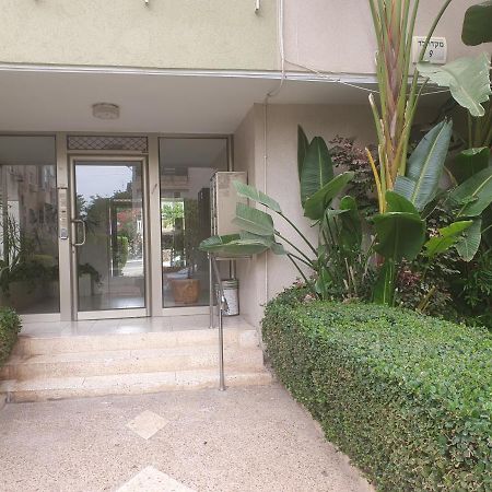 Belle Chambre Confortable Bed & Breakfast Netanya Exterior foto